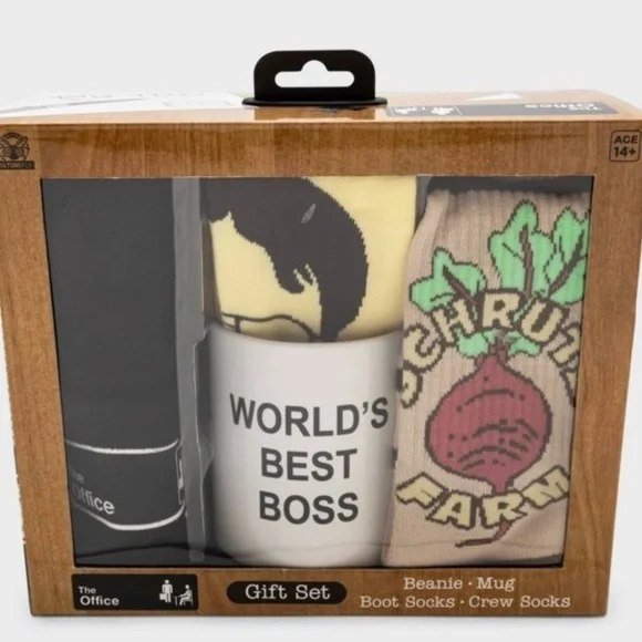 Gift Set - World's Best Boss Mug, Beanie, and Socks (The Office) - Picture 10 of 10